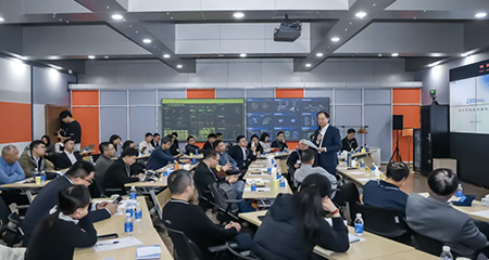 中国企业家俱乐部走进物美与多点数智：深度研讨“AI新质零售”转型路径